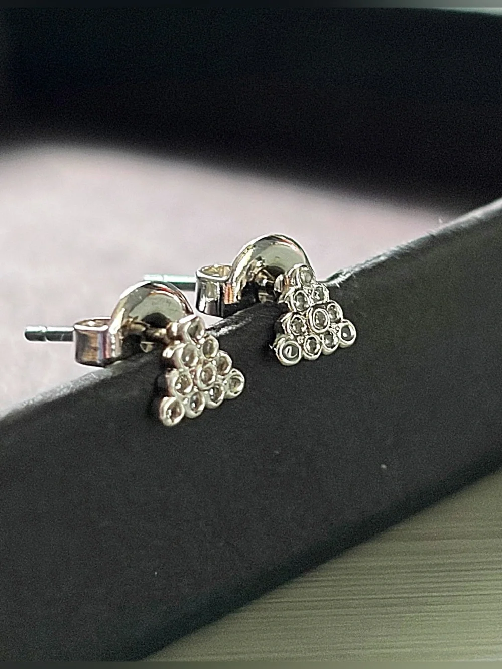 N/A geometric silvertone
